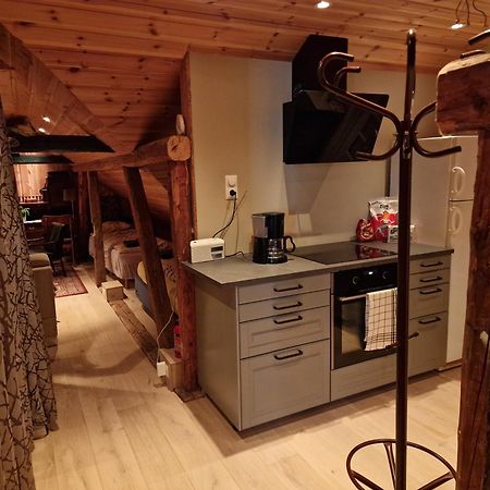 Ferienwohnung Det Gamle Meieriet Vidnes Zimmer foto