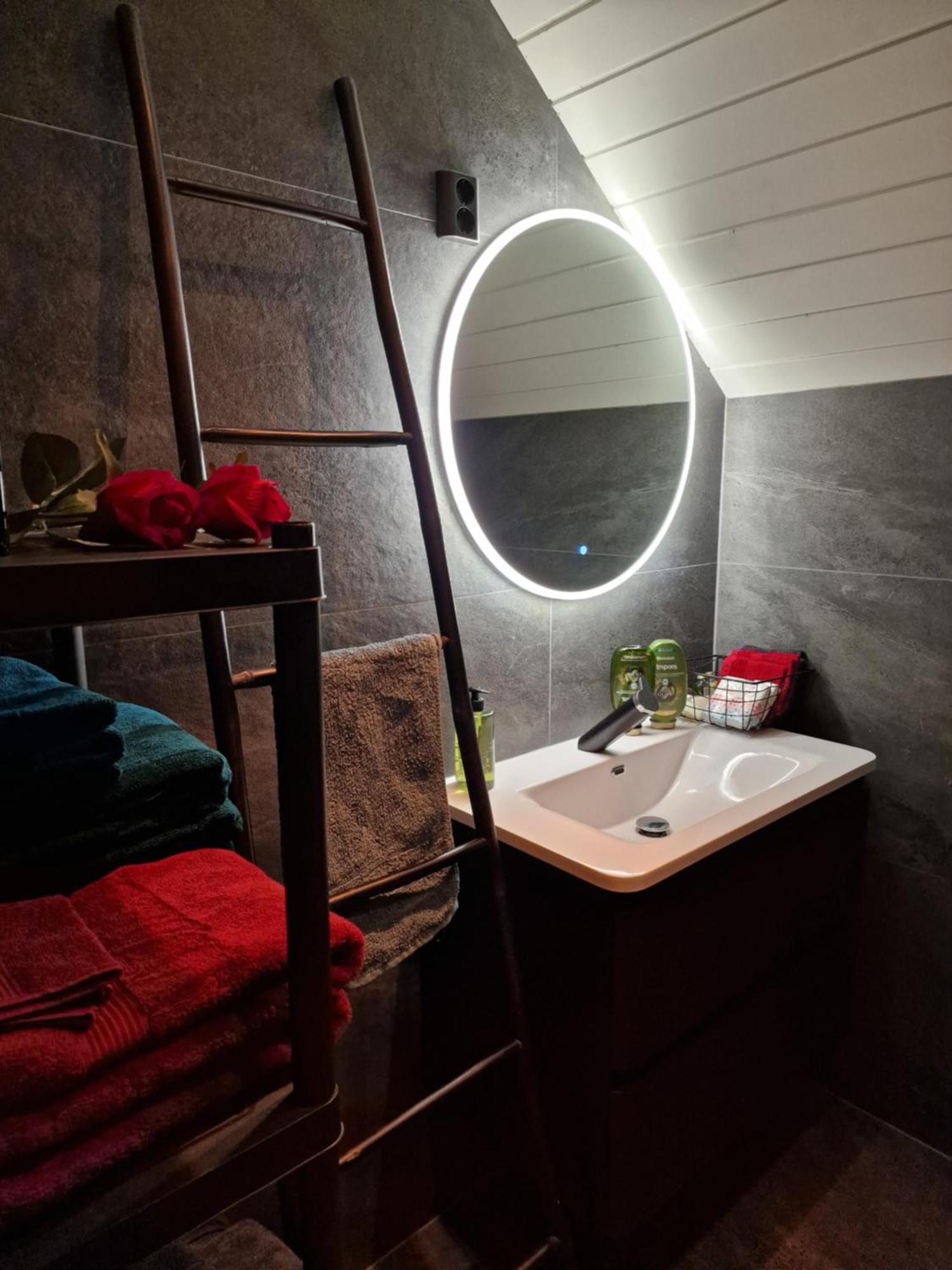 Ferienwohnung Det Gamle Meieriet Vidnes Zimmer foto